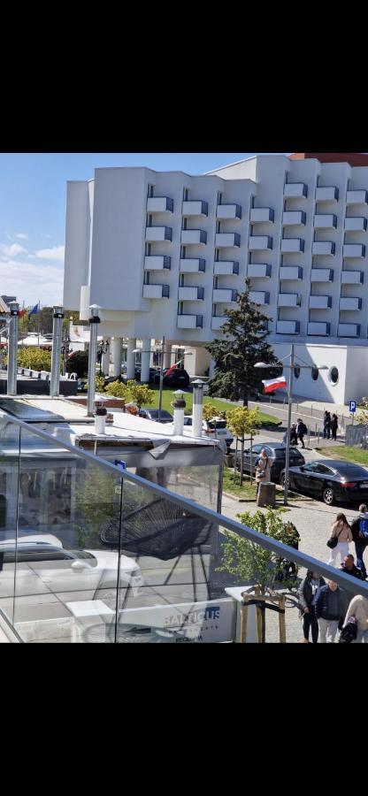 Sunny Apartment Balticus Promenada Gwiazd 14 Z Parkingiem Miedzyzdroje Bagian luar foto
